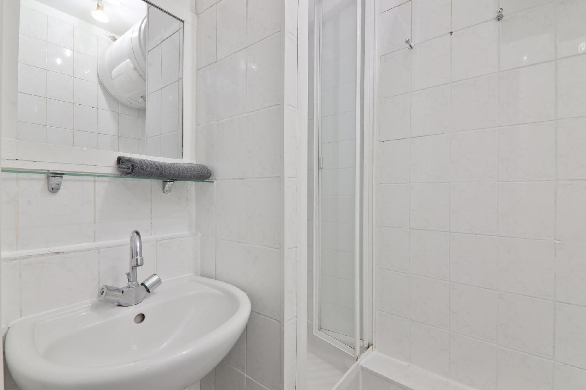 Studio Appartement Quartier Musee Du Louvre 3 Free Netflix Paris Dış mekan fotoğraf